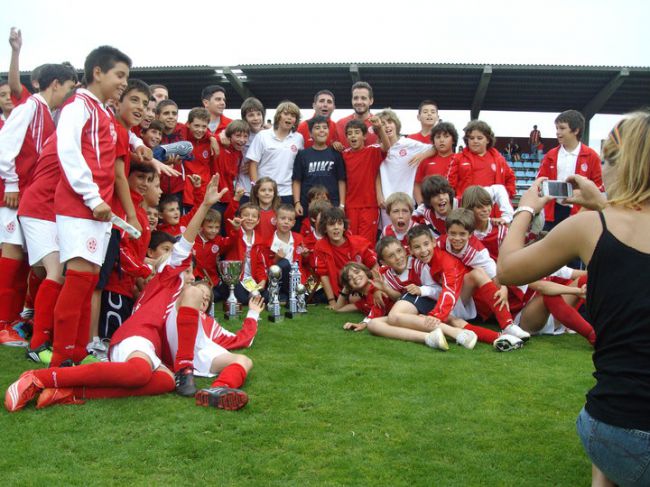 Escuela de Fútbol Club Deportivo Calasanz - Escuelas de Fútbol