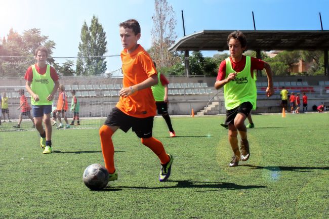 Entrenamientos de Tecnificación FFS - Escuelas de Fútbol