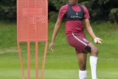 STANDARD FOOTBALL EXPERIENCE WEST HAM ACADEMY - Campus de Fútbol